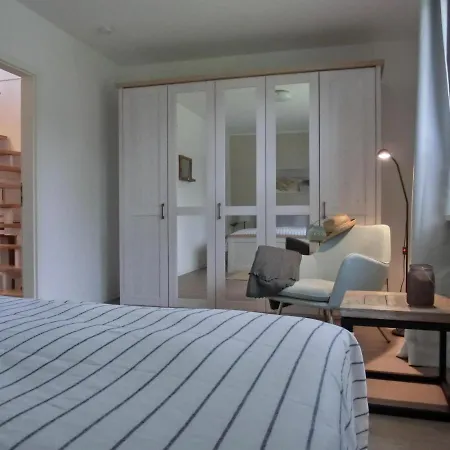 アパート Kwe 9 Og - 